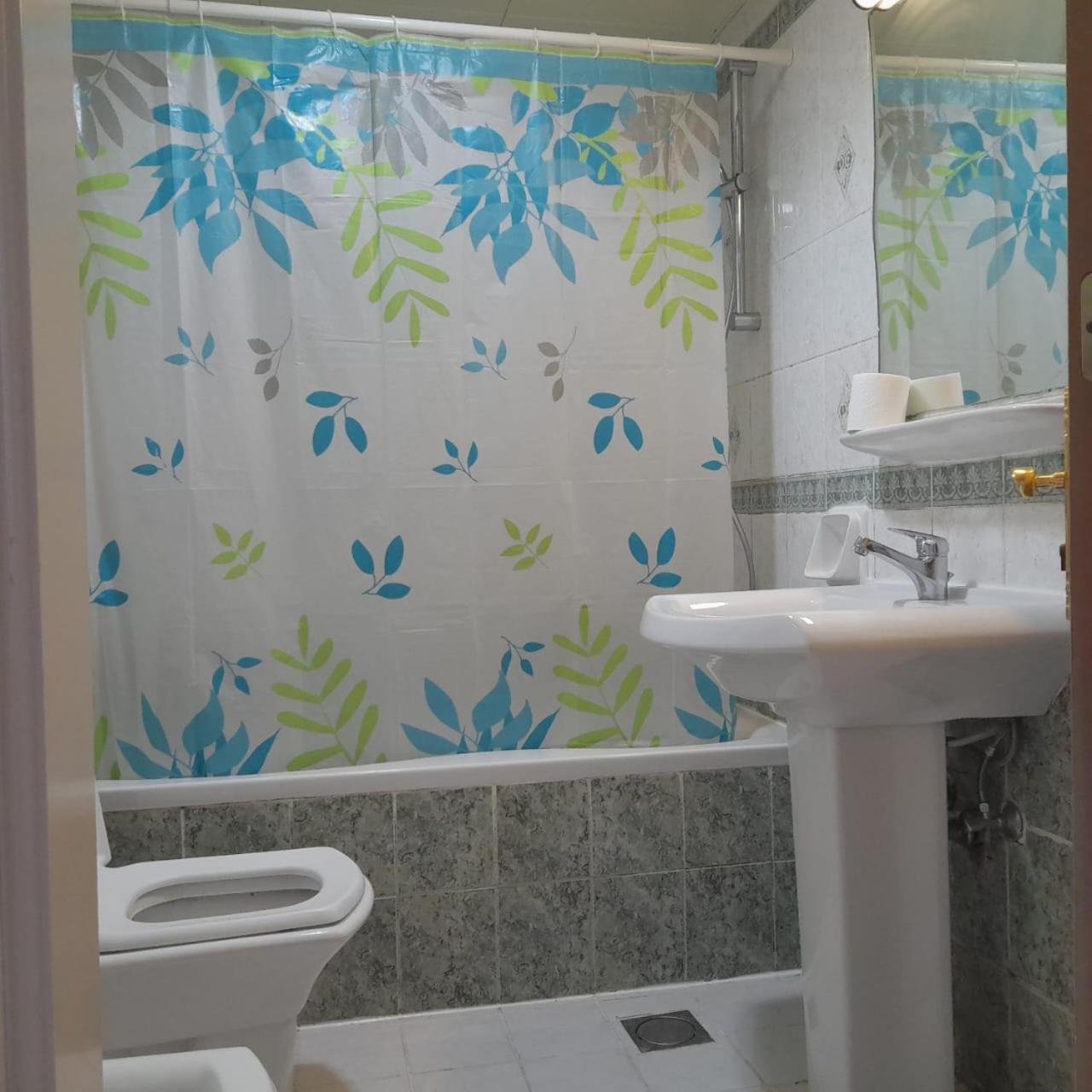 Double With Shared Bathroom - No Parking Space * Abu Dhabi