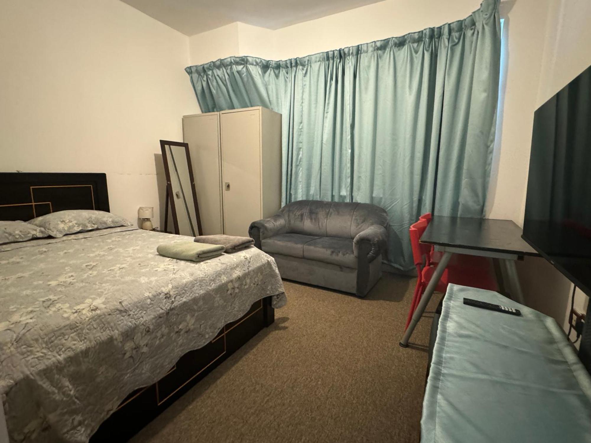 Double With Shared Bathroom - No Parking Space Homestay